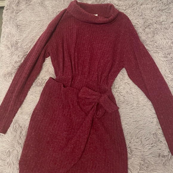 Tie Front Sweater Dress - Picture 5 of 11